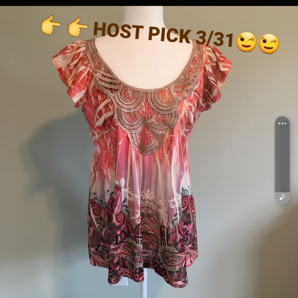 APT 9 flowy top-size M